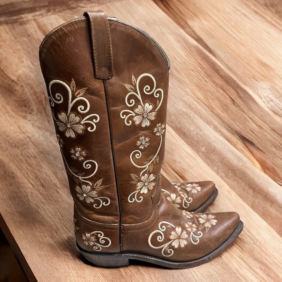 Gypsy Rose Womens Embroidered Flower Western Boots - Picture 5 of 12